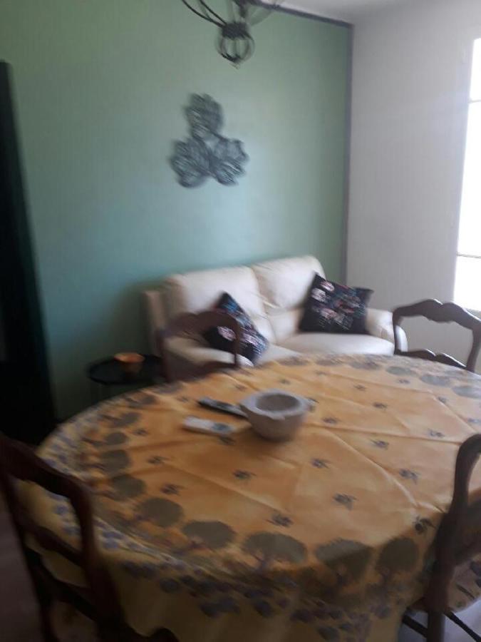 Hotel La Provence 17 Les Horizons Clairs Chemin Des Passons Aubagne Esterno foto